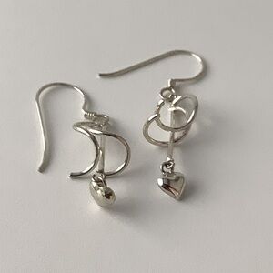 Elegant sterling Silver Earrings